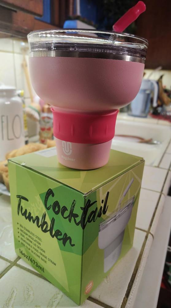 Pink cocktail tumbler