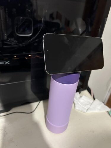 Magnetic Water Bottle with Phone Holder photo review